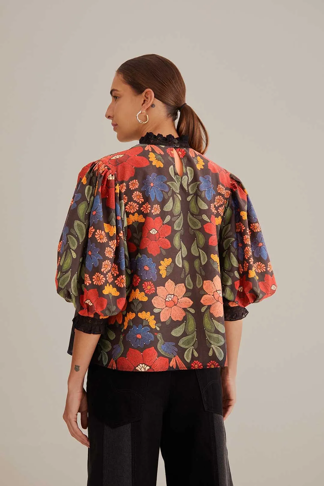 Black Stitched Flowers Short Sleeve Blouse