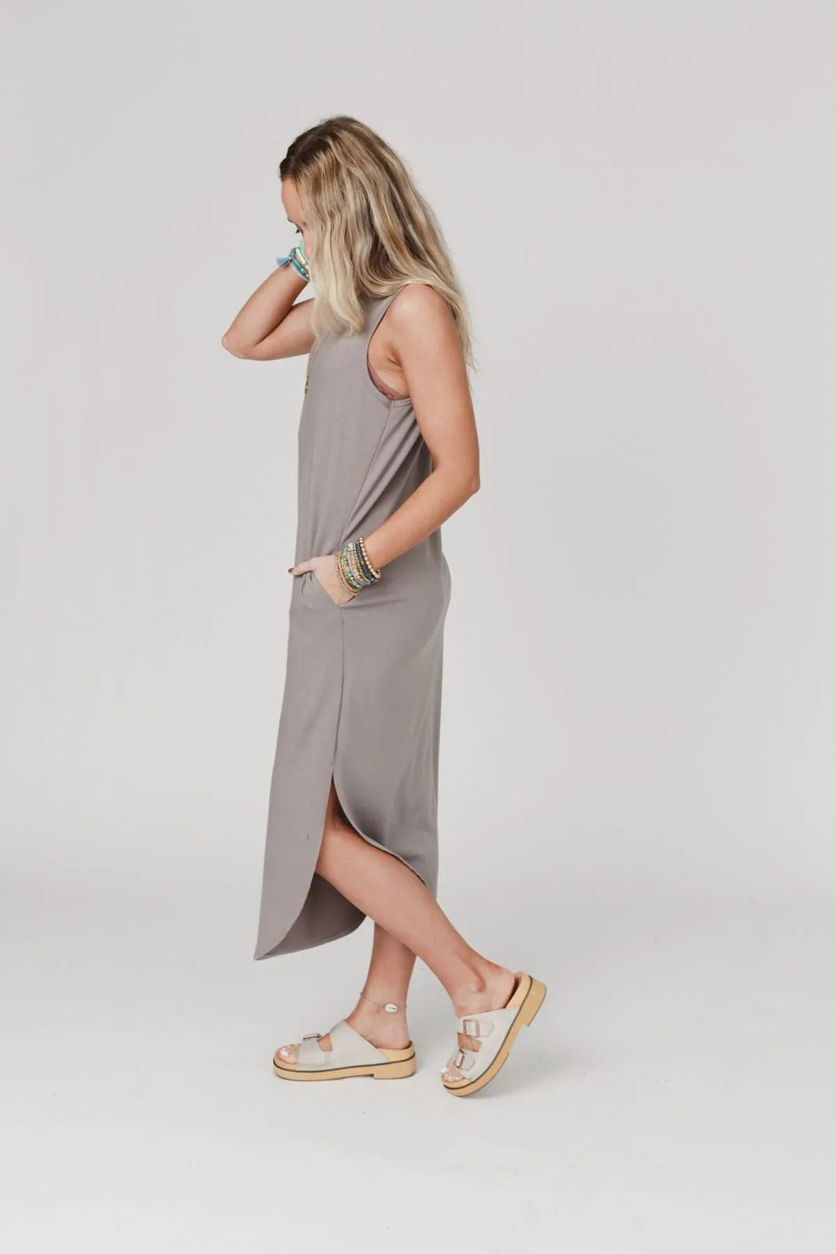 Cassie Sleeveless Pocket Maxi Dress - Coco