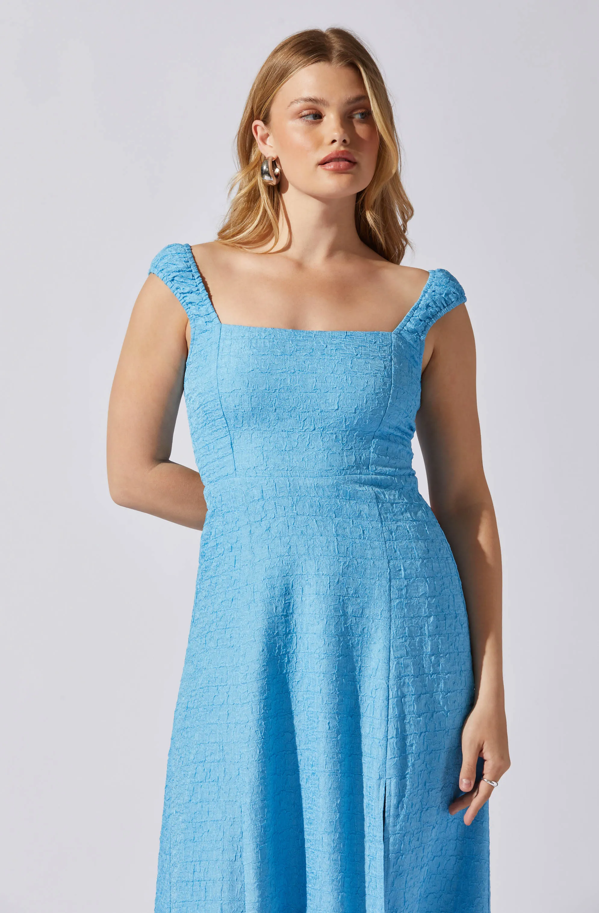 Crinkle Shoulder Midi Dress