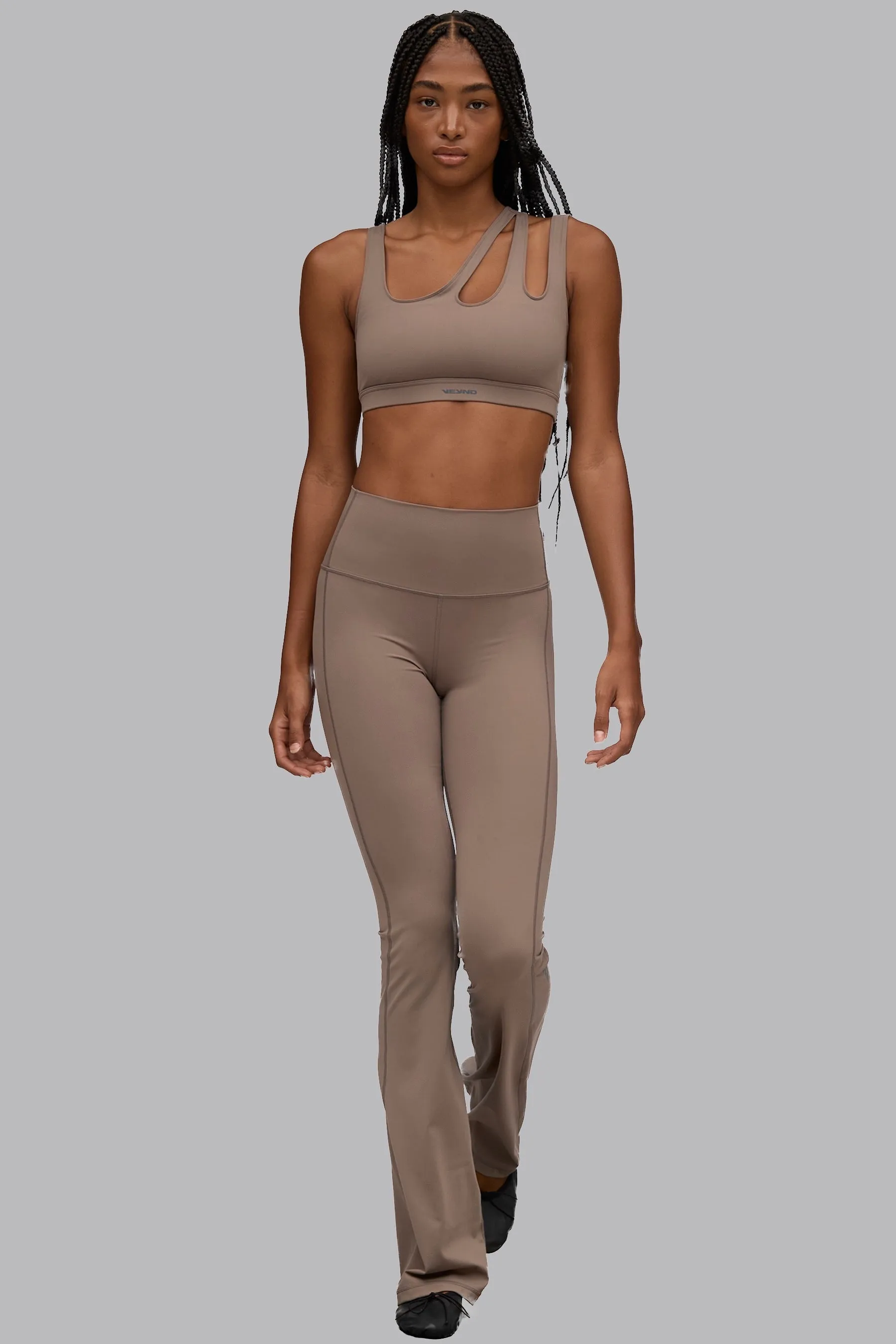 V_SCULPT® FLARED LEGGINGS - Tan