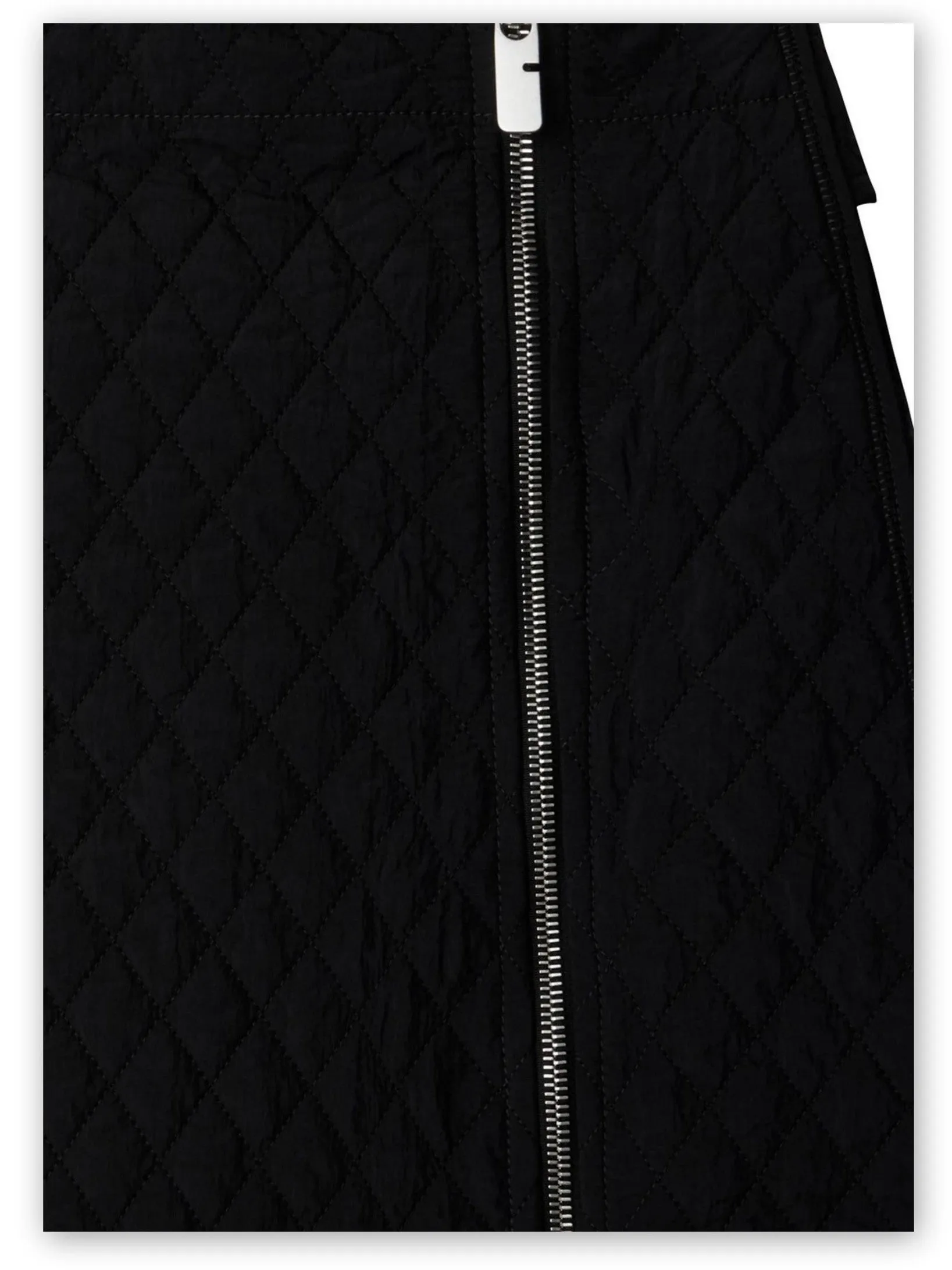 Women’s Diamond Quilted Mini Skirt with Double Zip in Black